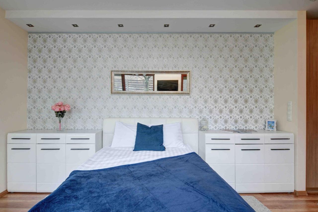 Apartment Madarhegy With Garden Buda Side *